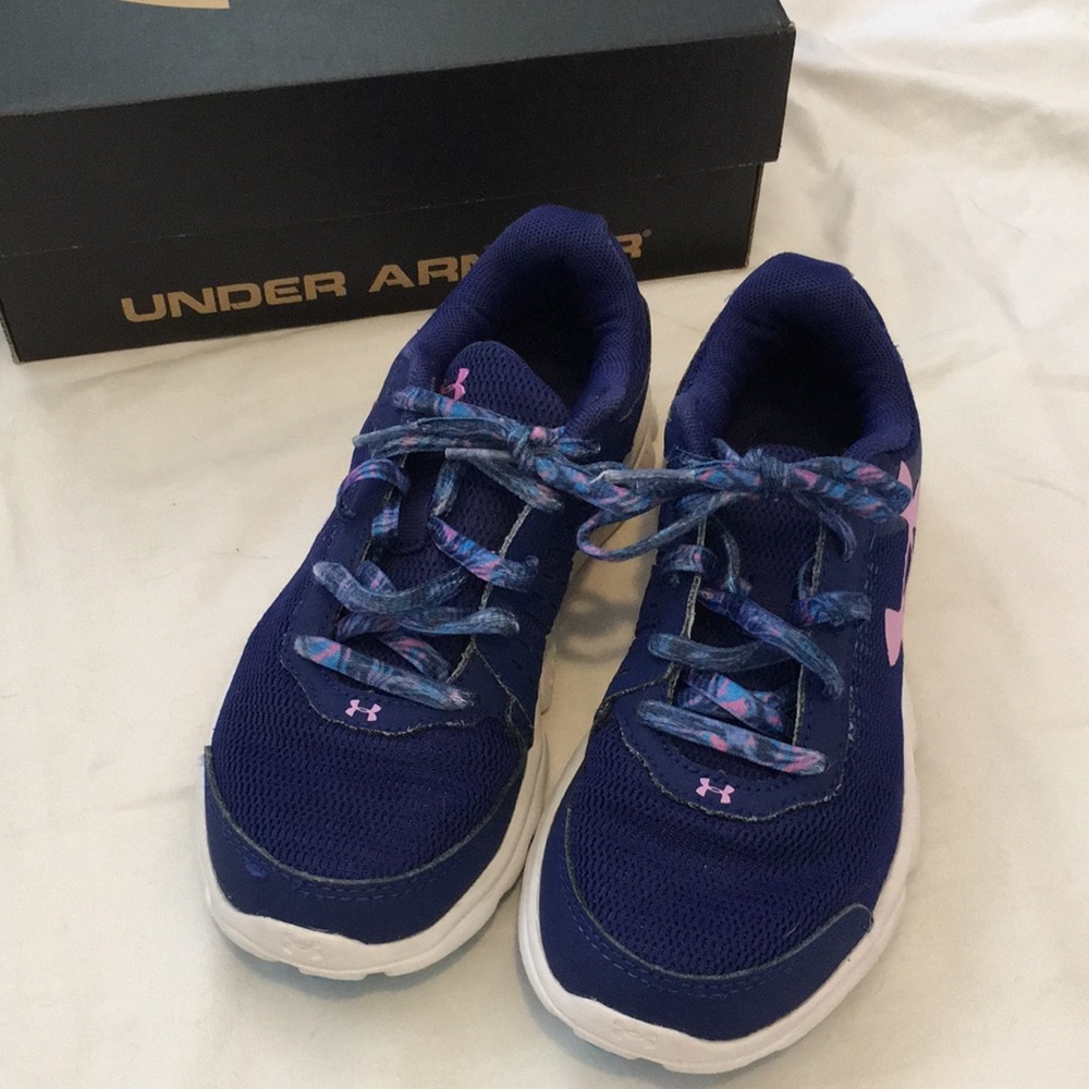 Girls Under Armour Shoes